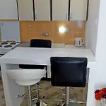 Mara I Ante Apartmán Primošten