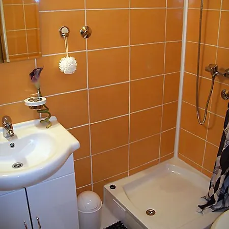 Apartment Mara I Ante *